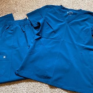 Maevn matrix impulse scrub set